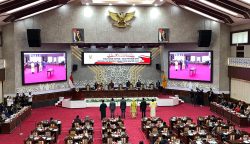 Pimpinan DPRD Kalteng Masa Jabatan 2024–2029 Resmi Dilantik