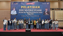 Pelatihan Debat dan Public Speaking SMA 2024: Mendorong Generasi Muda Kalteng Lebih Kompetitif di Era Global