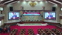 Gubernur Kalteng Agustiar Sabran Pidato Paparkan Visi-Misi Dihadapan DPRD