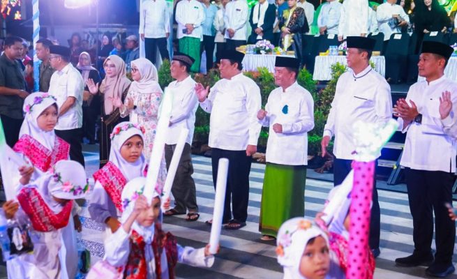 Pawai Satu Muharram Jadi Titik Awal Kalteng Menuju Generasi Berakhlak