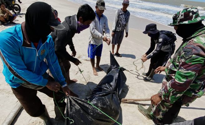 Tiga Hari Hilang di Laut Jawa, ABK KM 7 Bintang Sukses Ditemukan Tewas di Pesisir Seruyan