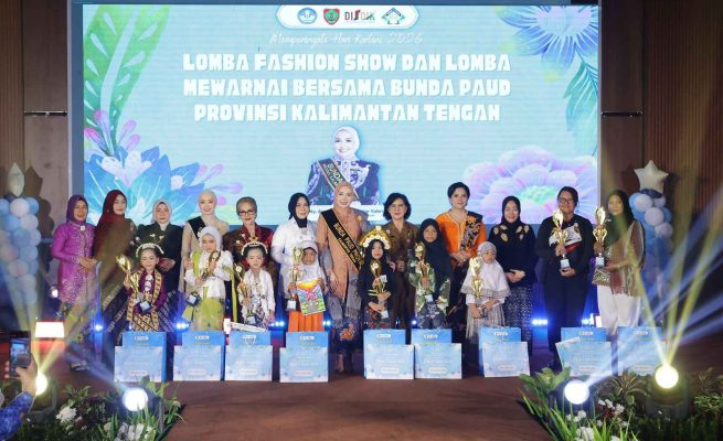 Lomba Fashion Show dan Mewarnai Bersama Bunda PAUD Provinsi Kalimantan Tengah dalam rangka Hari Kartini ke-147 Tahun 2026 yang berlangsung di Aula Dinas Pendidikan Kalteng (Foto: ist)