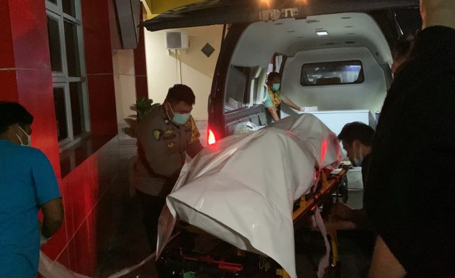 Jenazah Bripda Nopandri Ramadhana Dibawa ke Rumah Duka di Katingan